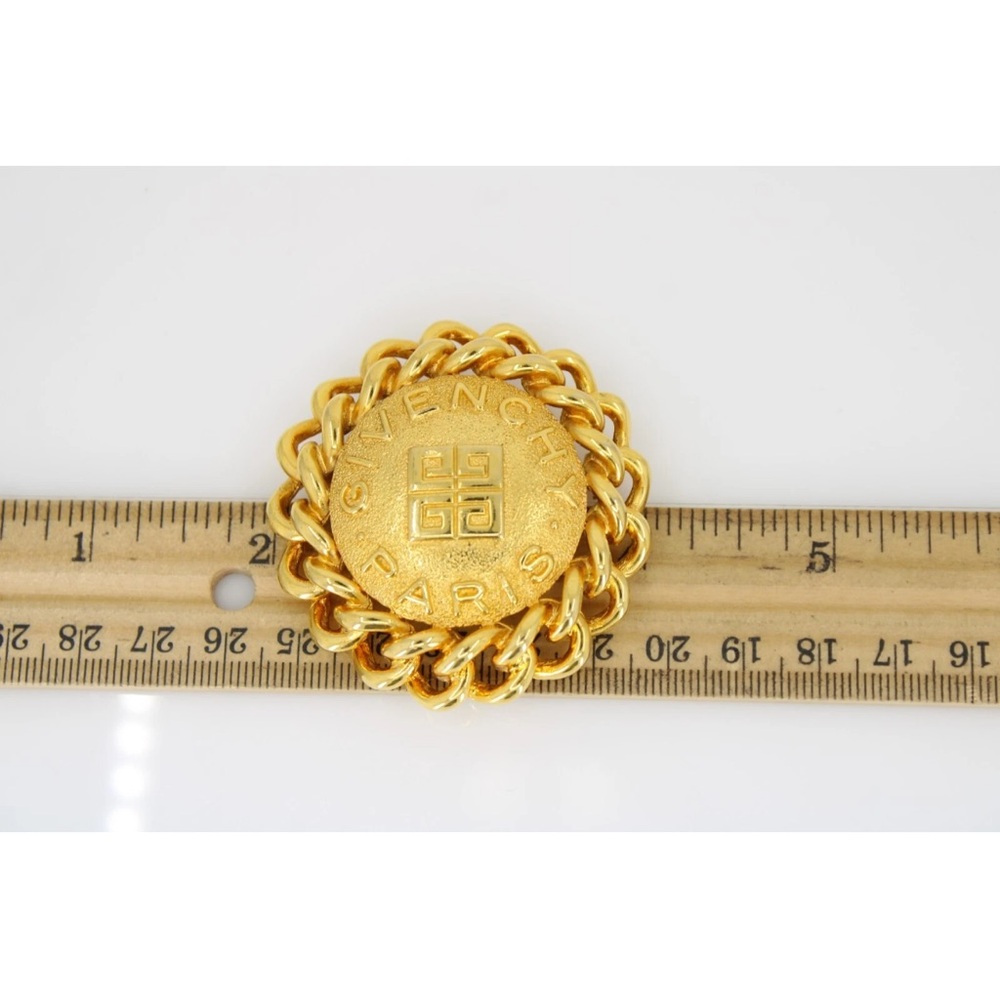 Vintage Givenchy Lux Logo Brooch Matte Gold - Picture 5 of 9